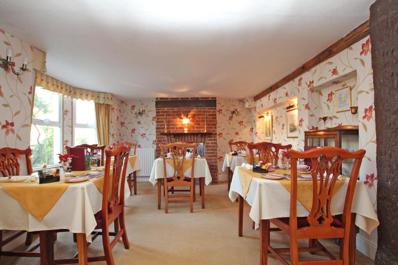 Twin Oaks Guest House Cadnam Bagian luar foto